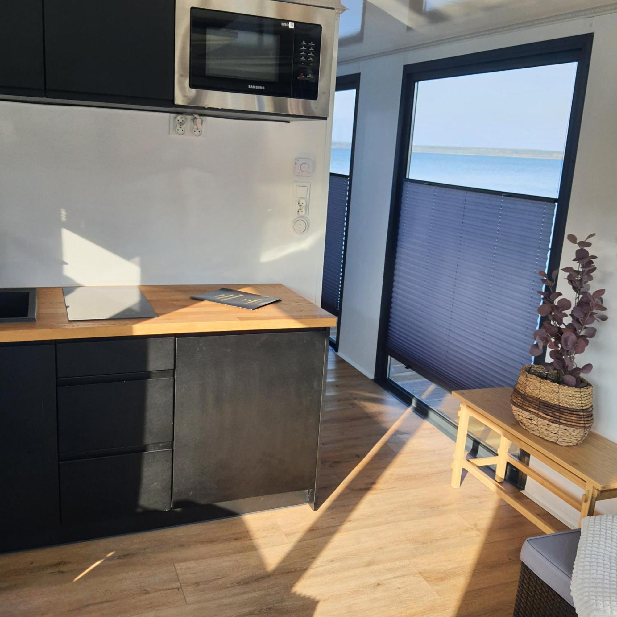 Schwimmende Ferienwohnung Sundowner Elsterheide ภายนอก รูปภาพ